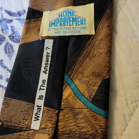 Home Improvement Branded Tie 3 3/4"x55" 100% Poly - Picture 2 of 5